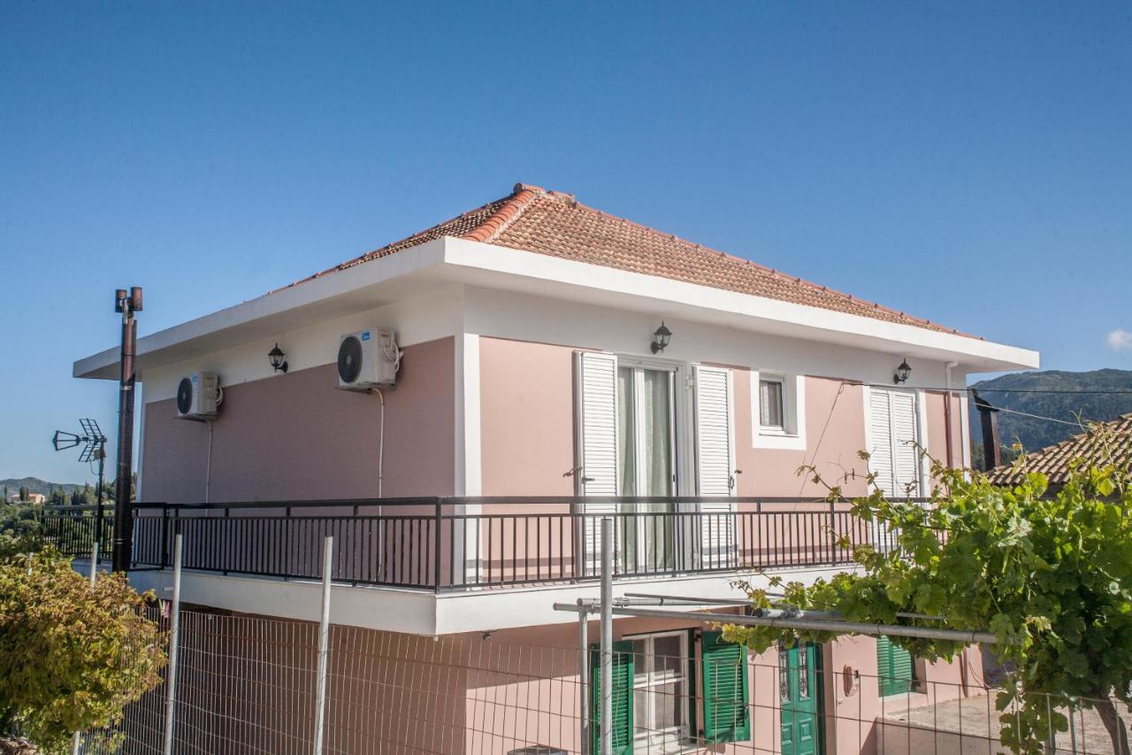 Casa Serena Asprogerakata Esterno foto