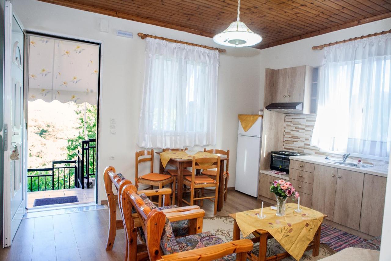 Casa Serena Asprogerakata Esterno foto